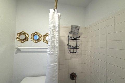 Condominio en alquiler en Orlando, Florida, 1 dormitorio, 59.64 m2 № 2103780 - foto 17