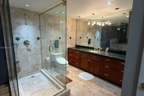 Снять в аренду кондоминиум в Помпано-Бич, Флорида 2 спальни, 102.19м2, № 2025209 - фото 17