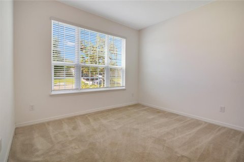 House in Winter Garden, Florida 4 bedrooms, 281.22 sq.m. № 1909693 - photo 14