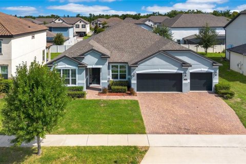 House in Winter Garden, Florida 4 bedrooms, 281.22 sq.m. № 1909693 - photo 30