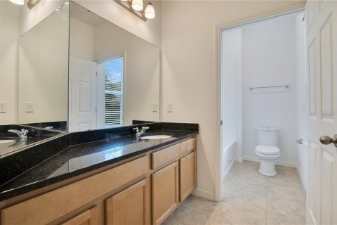 House in Winter Garden, Florida 4 bedrooms, 281.22 sq.m. № 1909693 - photo 21