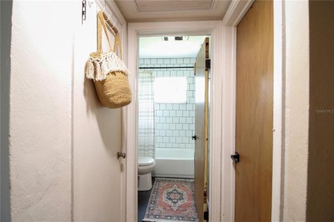 House in Saint Petersburg, Florida 2 bedrooms, 82.13 sq.m. № 2322779 - photo 6