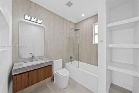 Снять в аренду виллу или дом в Майами, Флорида 3 спальни, 110.93м2, № 2077961 - фото 15