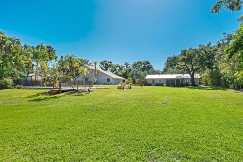 Casa en venta en Sarasota, Florida, 2 dormitorios, 88.63 m2 № 1880448 - foto 29
