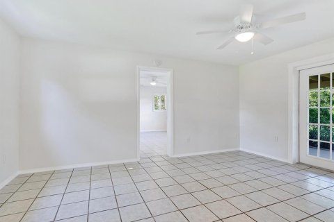 Casa en venta en Sarasota, Florida, 2 dormitorios, 88.63 m2 № 1880448 - foto 6