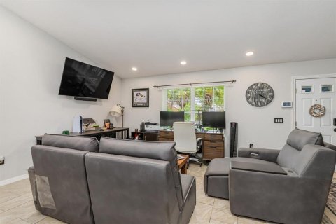 Casa en venta en Punta Gorda, Florida, 3 dormitorios, 183.2 m2 № 2284764 - foto 5