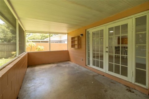 House in Orlando, Florida 3 bedrooms, 113.53 sq.m. № 1795685 - photo 9