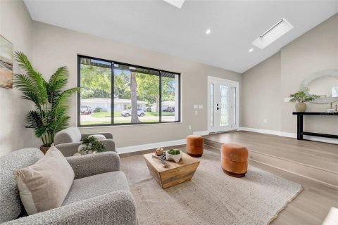 Villa ou maison à vendre à Clearwater, Floride: 4 chambres, 238.48 m2 № 1905020 - photo 7
