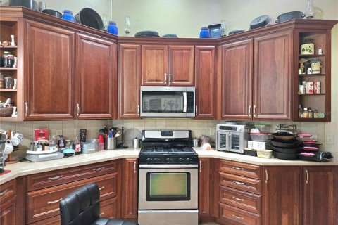 Villa ou maison à vendre à Sumter, Floride: 4 chambres, 246.75 m2 № 2203086 - photo 8
