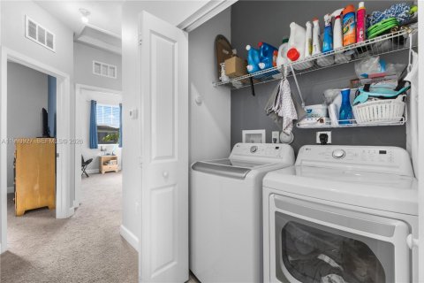 Casa en alquiler en Tamarac, Florida, 3 dormitorios, 152.55 m2 № 2056175 - foto 26
