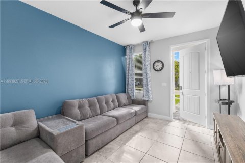 Casa en alquiler en Tamarac, Florida, 3 dormitorios, 152.55 m2 № 2056175 - foto 6