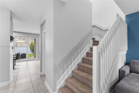 Casa en alquiler en Tamarac, Florida, 3 dormitorios, 152.55 m2 № 2056175 - foto 16