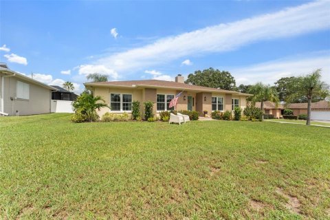 House in Lakeland, Florida 4 bedrooms, 234.76 sq.m. № 1903808 - photo 4