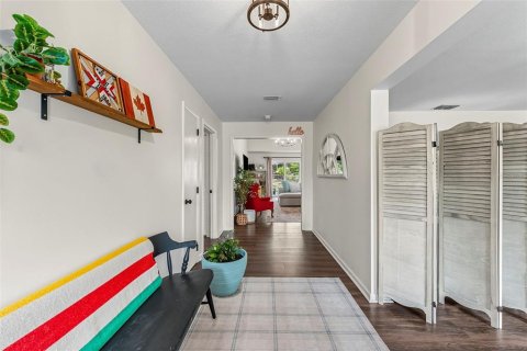 House in Lakeland, Florida 4 bedrooms, 234.76 sq.m. № 1903808 - photo 6