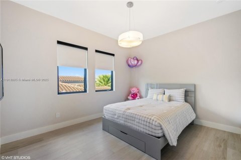 Купить виллу или дом в Холливуд, Флорида 4 спальни, 270.25м2, № 1972551 - фото 20