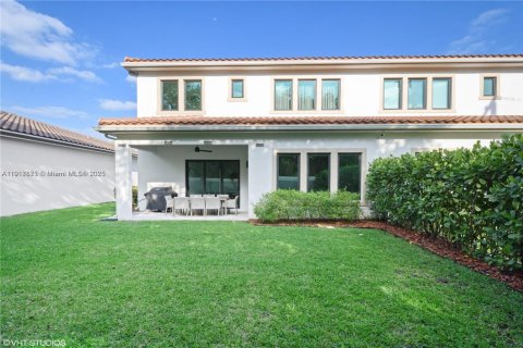 Купить виллу или дом в Холливуд, Флорида 4 спальни, 270.25м2, № 1972551 - фото 26