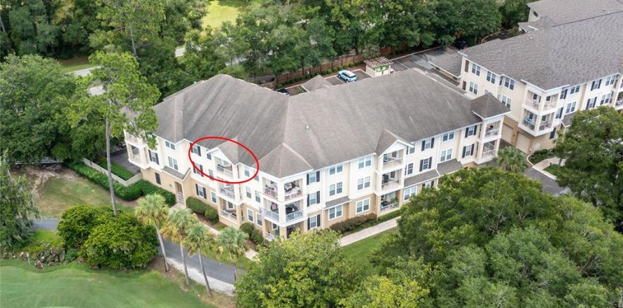 Condominio en Gainesville, Florida, 3 dormitorios  № 1745439