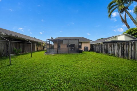Villa ou maison à vendre à Cooper City, Floride: 3 chambres, 144.56 m2 № 2376331 - photo 17