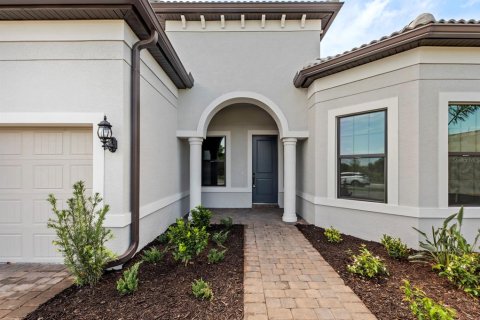 House in Sarasota, Florida 3 bedrooms, 231.14 sq.m. № 1898397 - photo 6