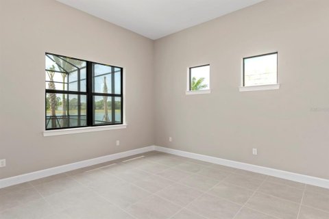 House in Sarasota, Florida 3 bedrooms, 231.14 sq.m. № 1898397 - photo 16