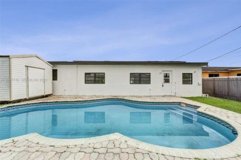 Купить виллу или дом в Мирамар, Флорида 3 спальни, 185.06м2, № 2394501 - фото 11