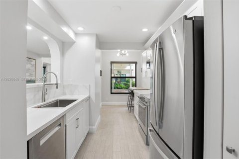 Copropriété à vendre à Delray Beach, Floride: 2 chambres, 134.62 m2 № 2256853 - photo 4