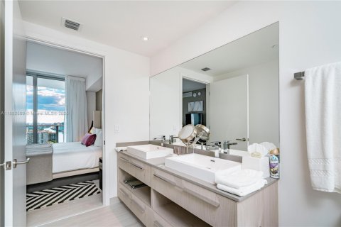 Condominio en venta en Hollywood, Florida, 2 dormitorios, 98.48 m2 № 1933175 - foto 6