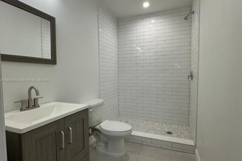 Apartamento en alquiler en Pompano Beach, Florida, 2 dormitorios, 80.08 m2 № 1895576 - foto 18