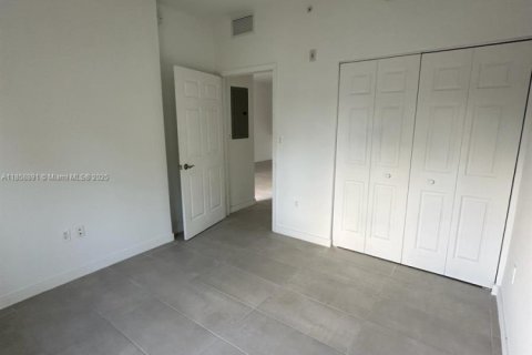 Apartamento en alquiler en Pompano Beach, Florida, 2 dormitorios, 80.08 m2 № 1895576 - foto 6