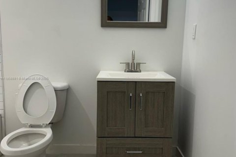 Apartamento en alquiler en Pompano Beach, Florida, 2 dormitorios, 80.08 m2 № 1895576 - foto 8