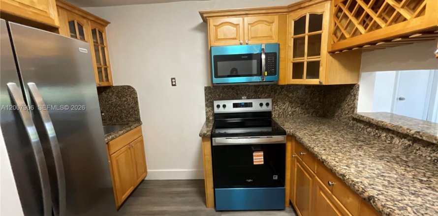 Appartement à Miami, Floride 2 chambres, 62.89 m2 № 2072852