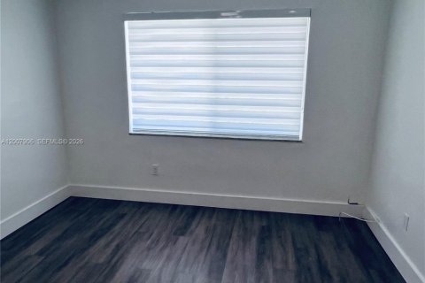 Appartement à louer à Miami, Floride: 2 chambres, 62.89 m2 № 2072852 - photo 16