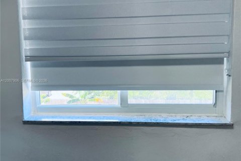 Appartement à louer à Miami, Floride: 2 chambres, 62.89 m2 № 2072852 - photo 26