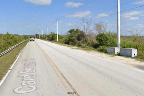 Propiedad comercial en venta en Homestead, Florida № 2037594 - foto 10