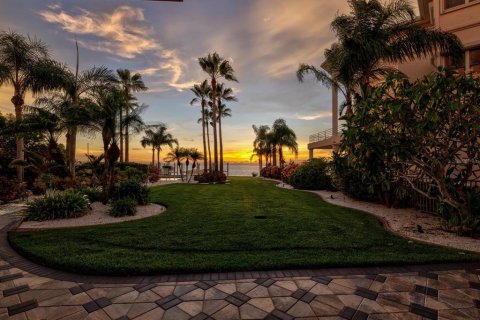 Casa en venta en New Port Richey, Florida, 3 dormitorios, 268.12 m2 № 1893909 - foto 5