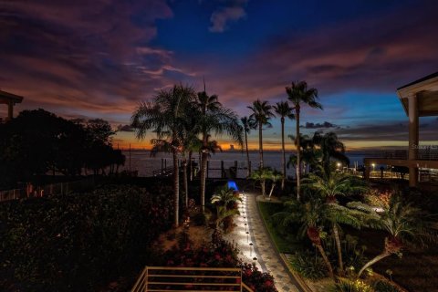 Casa en venta en New Port Richey, Florida, 3 dormitorios, 268.12 m2 № 1893909 - foto 6