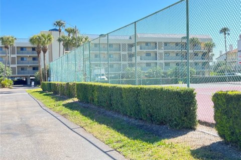 Condominio en alquiler en Tierra Verde, Florida, 2 dormitorios, 105.44 m2 № 215194 - foto 21