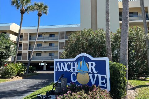 Condominio en alquiler en Tierra Verde, Florida, 2 dormitorios, 105.44 m2 № 215194 - foto 25