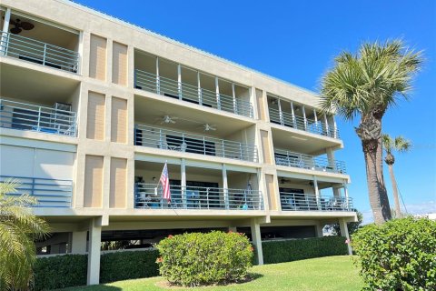 Condominio en alquiler en Tierra Verde, Florida, 2 dormitorios, 105.44 m2 № 215194 - foto 26