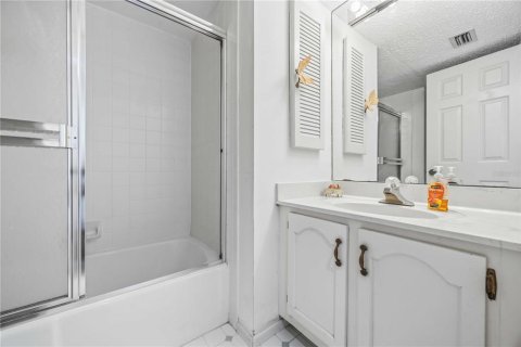 Купить кондоминиум в Пунта-Горда, Флорида 10 комнат, 203.55м2, № 2213838 - фото 29