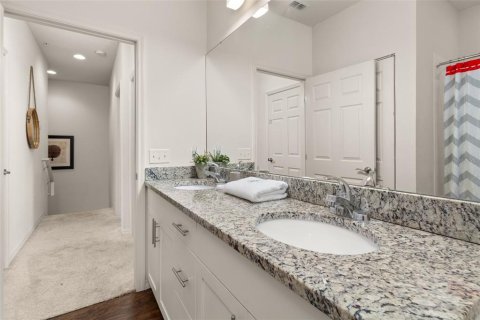Adosado en venta en Kissimmee, Florida, 3 dormitorios, 122.54 m2 № 1551632 - foto 18