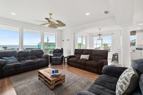 Villa ou maison à vendre à Flagler Beach, Floride: 4 chambres, 270.25 m2 № 1894128 - photo 11