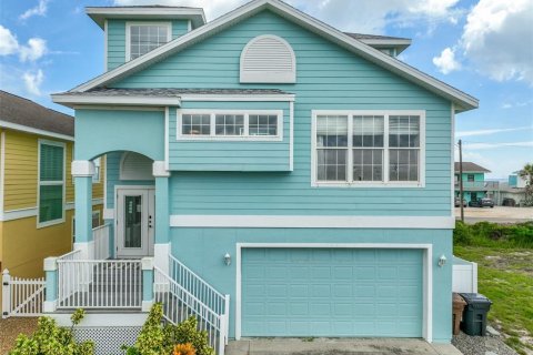 Villa ou maison à vendre à Flagler Beach, Floride: 4 chambres, 270.25 m2 № 1894128 - photo 1