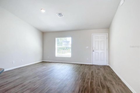 House in Ocala, Florida 4 bedrooms, 149.48 sq.m. № 2206315 - photo 10
