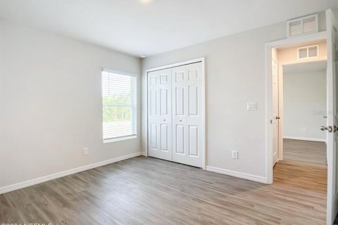 House in Ocala, Florida 4 bedrooms, 149.48 sq.m. № 2206315 - photo 24