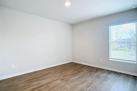 House in Ocala, Florida 4 bedrooms, 149.48 sq.m. № 2206315 - photo 12