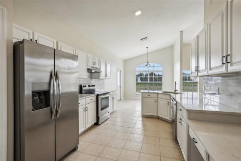 House in Davenport, Florida 3 bedrooms, 173.73 sq.m. № 1430272 - photo 8