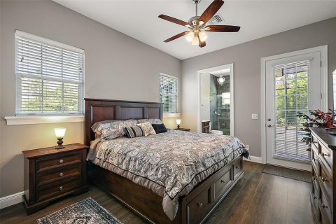 Casa en venta en Lady Lake, Florida, 5 dormitorios, 315.12 m2 № 1659906 - foto 30