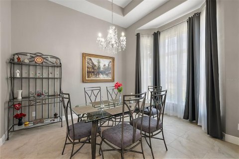 Casa en venta en Lady Lake, Florida, 5 dormitorios, 315.12 m2 № 1659906 - foto 18