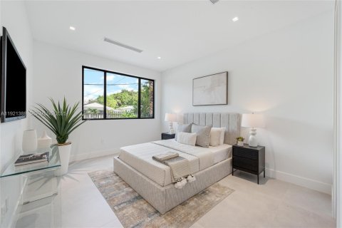 Villa ou maison à vendre à Miami, Floride: 5 chambres, 372.35 m2 № 1977163 - photo 17